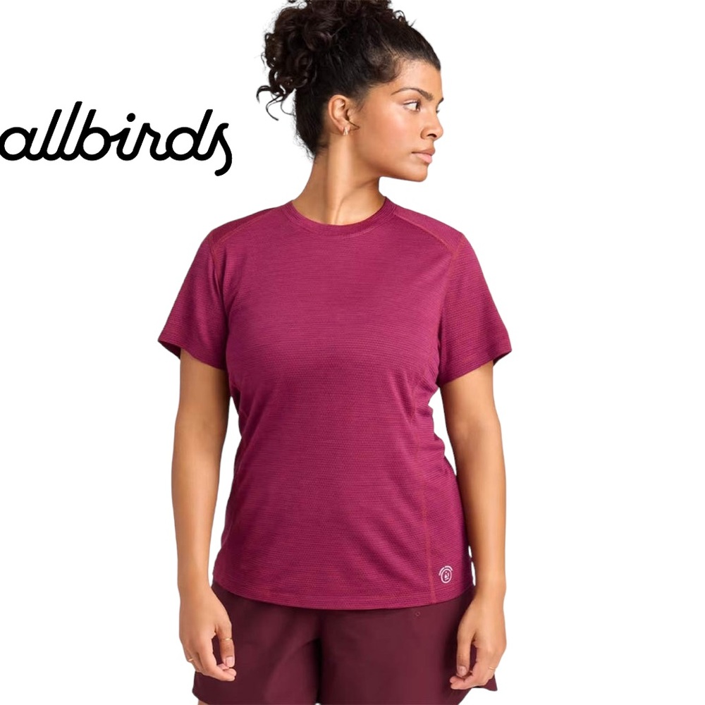 NWT $58 allbirds Women's Natural Run Short Sleeve Tshirt Crimson Thrive
